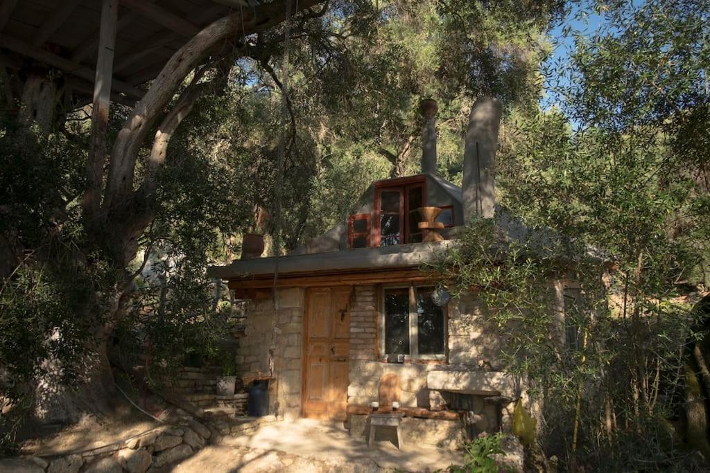 Margaritis'S Treehouse Villa Paramonas  Exterior photo